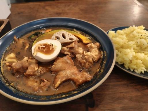 C8自家製ザンギと野菜のスープカレー 10