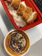 チキンかつ定食 黒麻婆ソース シビ辛