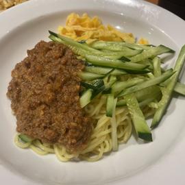 ジャージャー麺