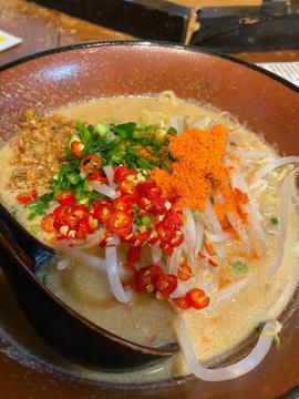 新赤鬼坦々麺 3段