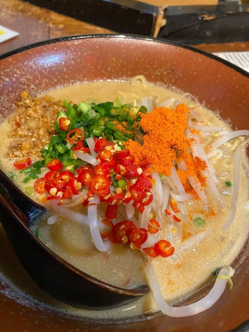 新赤鬼坦々麺 3段