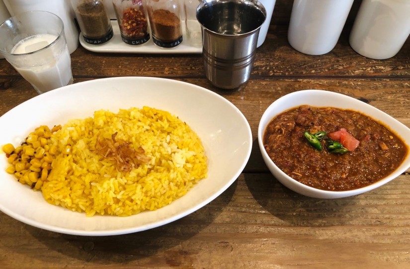 北インド式チキンマサラカリー 辛口＋スパイシーカリー仕上げ(激辛)