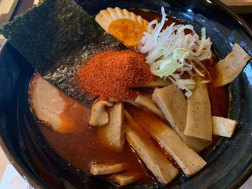 ドラ辛麺