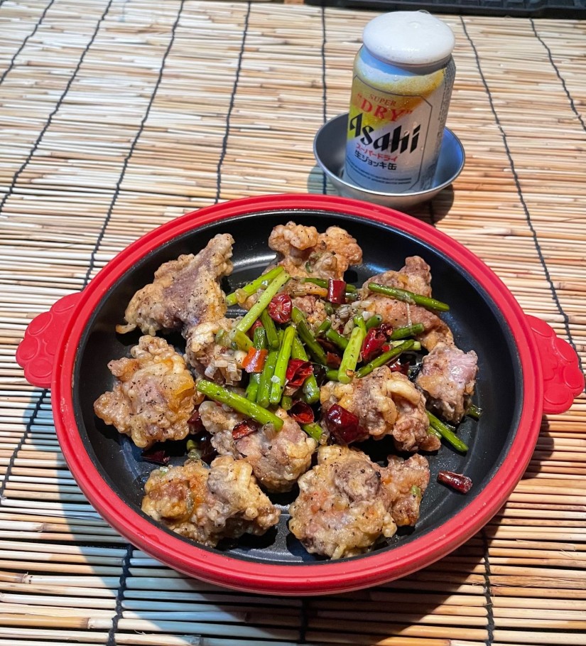 スペアリブ(黒胡椒)