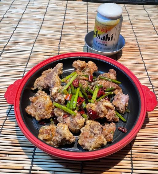 スペアリブ(黒胡椒)