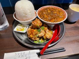 シマハン定食A(麻婆豆腐+油淋鶏)