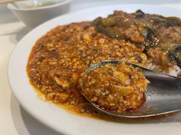 麻婆茄子豆腐丼 麻婆豆腐🌶️🌶️🌶️茄子と挽肉の辛子煮🌶️🌶️
