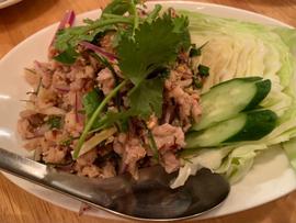鶏ひき肉とタイハーブのスパイシーナンプラー和え