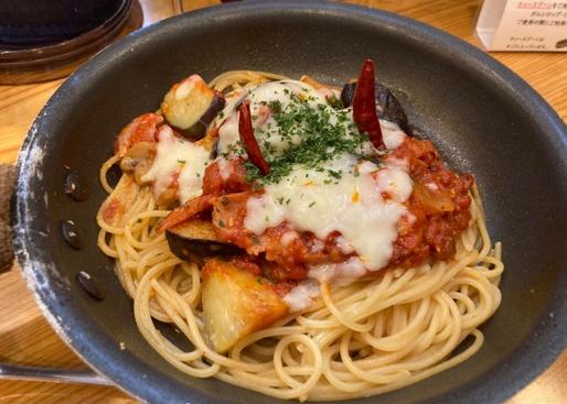 ナスとベーコンのアラビアータ 鬼