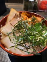 チャーシュー丼