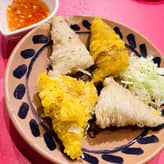 イエローカレーコロッケ＆レモングラスのコロッケ