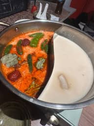 赤い壺しゃぶ鍋