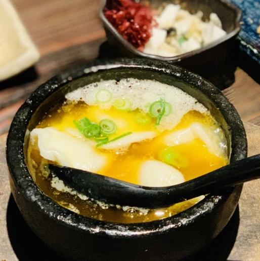 餃子のラー油アヒージョ