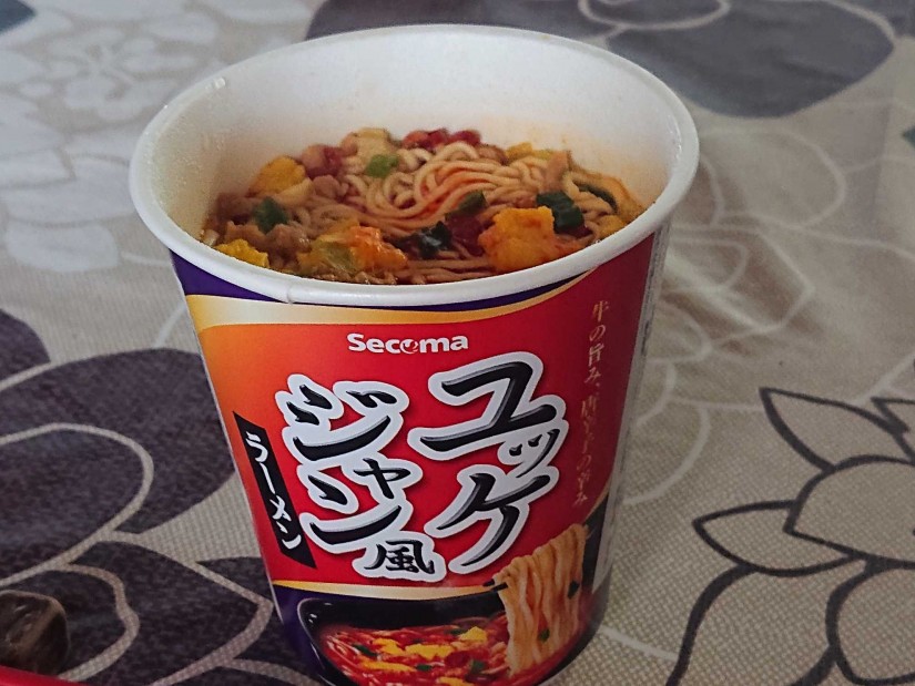 ユッケジャン風ラーメン