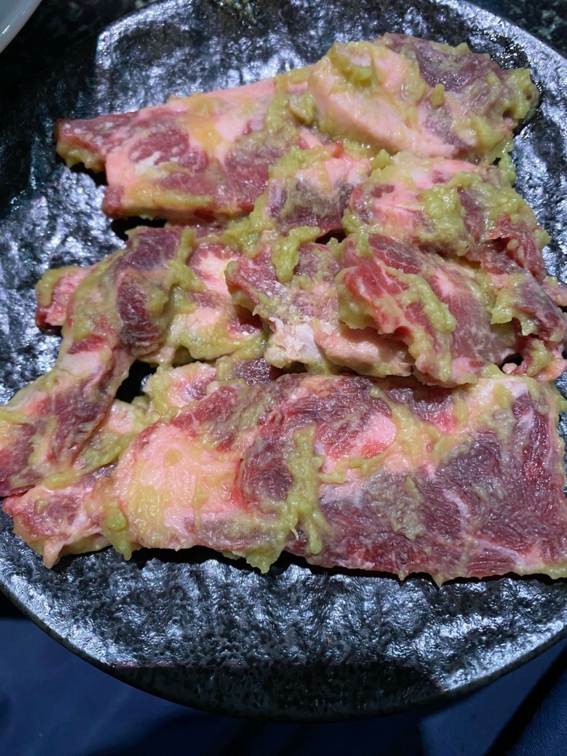 あご肉のわさびまみれ