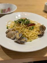 オイスターバーのボンゴレ