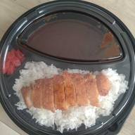 カツカレー 20辛