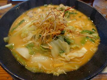 牛もつ辛味噌らーめん