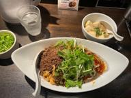 汁なし黒胡麻担々麺 辛さ4痺れ5