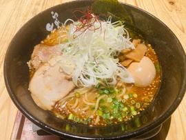 うま辛魚介