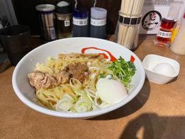 汁なし担々麺