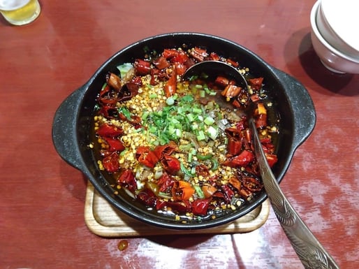 牛肉の四川辛味煮込み