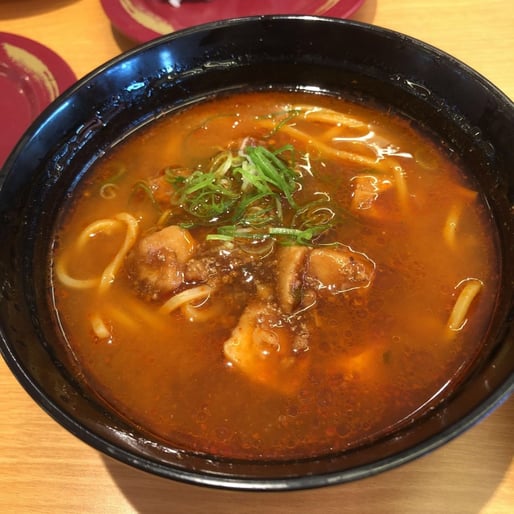 旨辛麻婆ラーメン