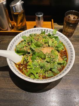 スパイスパクチーラーメン 辛さスパイス増し
