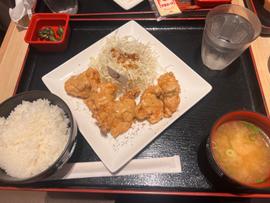 スパイシーチキン定食