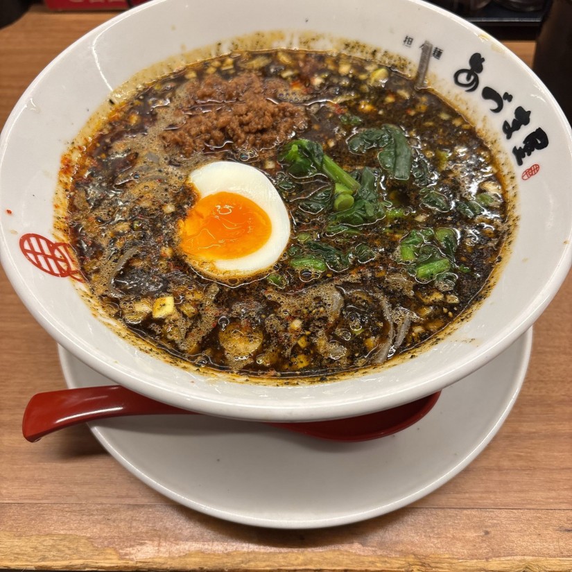 黒の担々麺 大辛