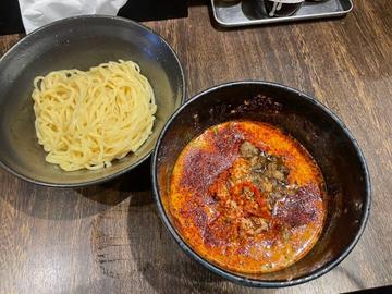 血の池つけ麺
