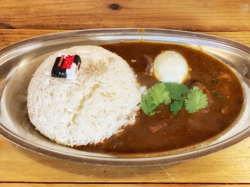 スパイスMAXチキンカレー 青唐辛子3ほん