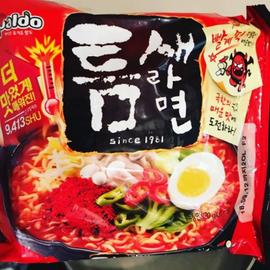 틈새라면 トゥムセラーメン 9,413SHU