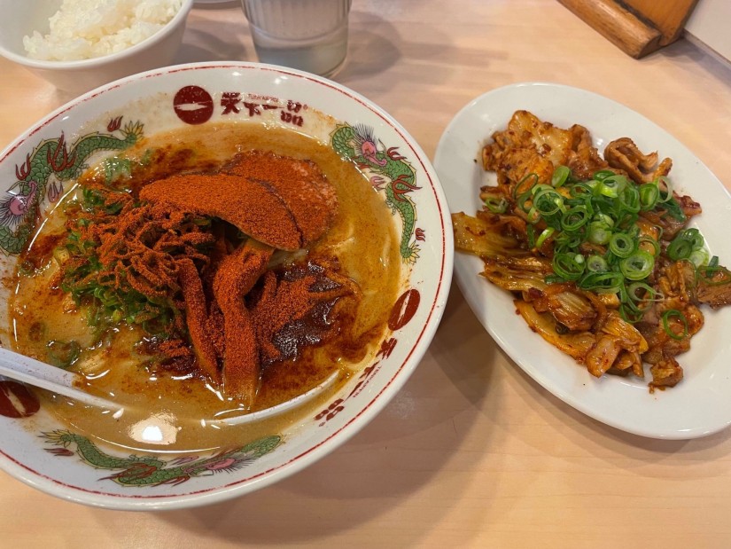 赤んこってり 豚キムチ定食 3辛 あかん