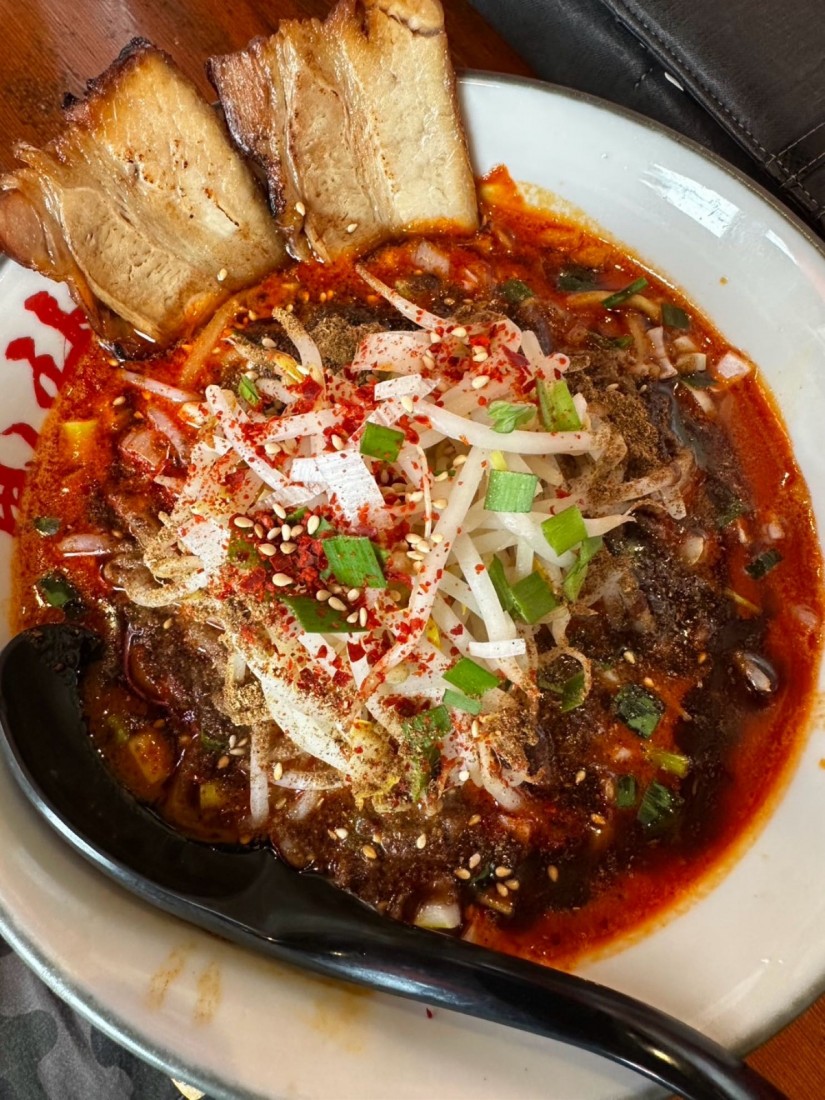 辛く痺れる味噌辣麺 カラ(唐辛子)/シビ（山椒） それぞれ0:抜き、1:少なめ、2:普通、3:ちょい増し、4:増し、5:鬼増し