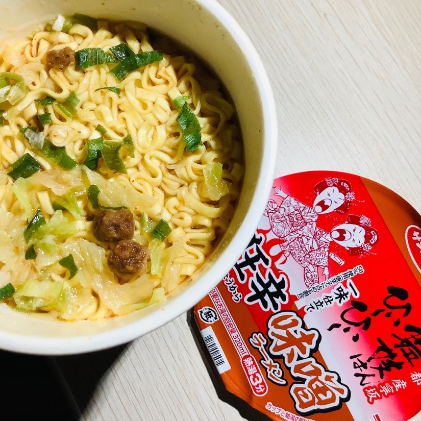 舞妓はんひぃーひぃー　一味仕立て　狂辛味噌ラーメン