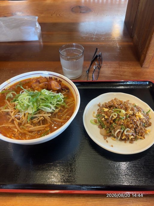 辛麺ニンニク増し半チャンセット 20辛