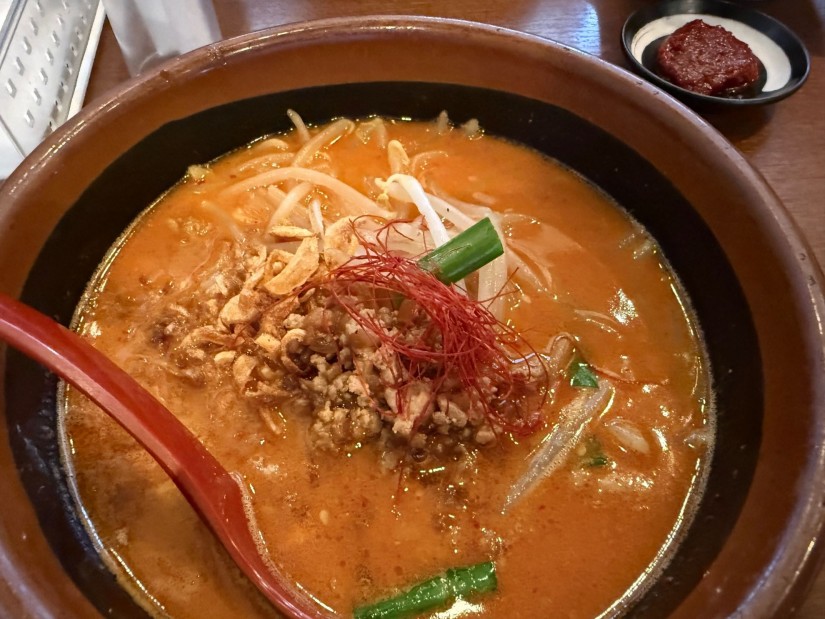 北海道味噌辛味噌らーめん 0.93KM - 麺場 千代商店 清水店:静岡県 | 辛