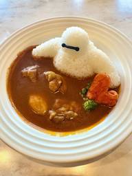 ベイマックス・プレート（チキンカレー）