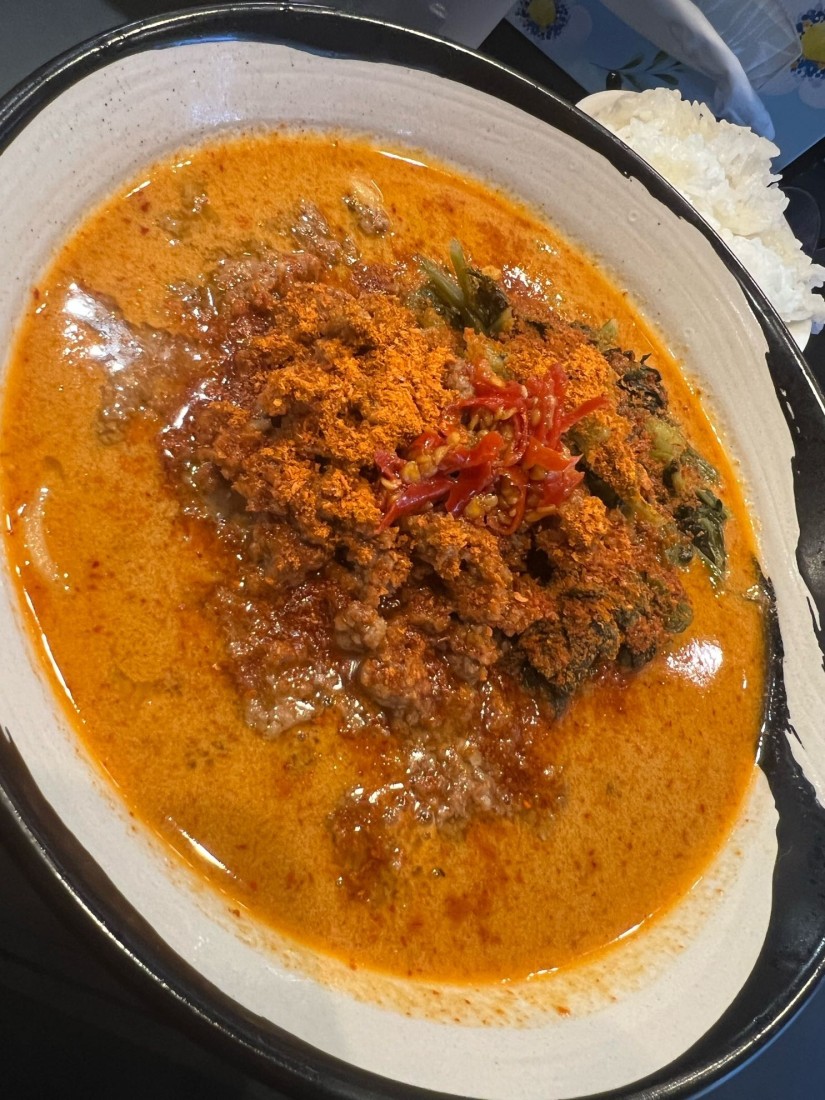 濃厚担々麺 百鬼+20辛増 10辛+20辛