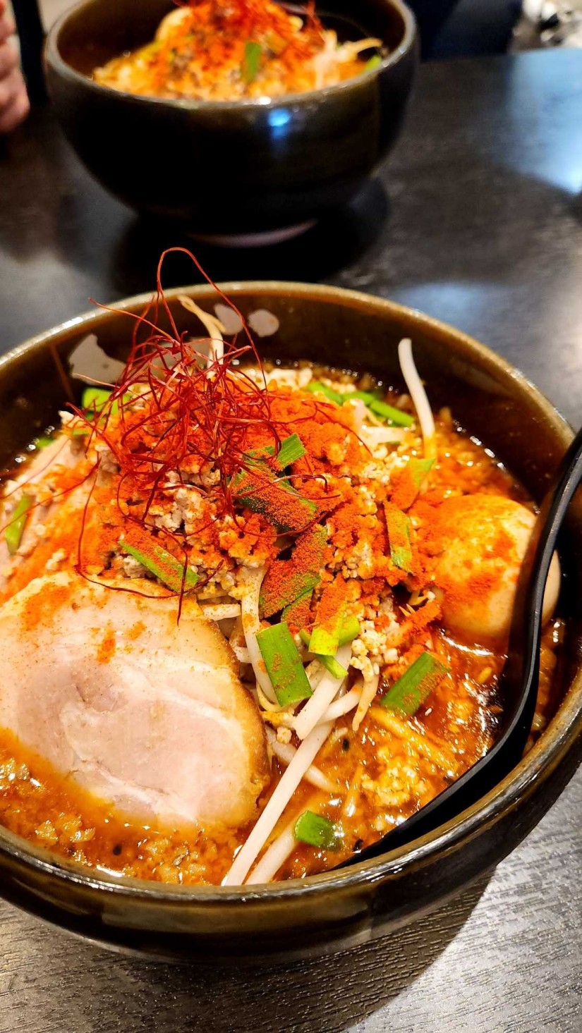 味玉みそオロチョンらーめん 激辛