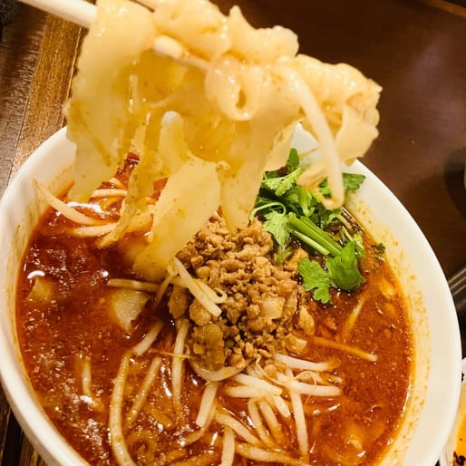 麻辣刀削麺 極辛