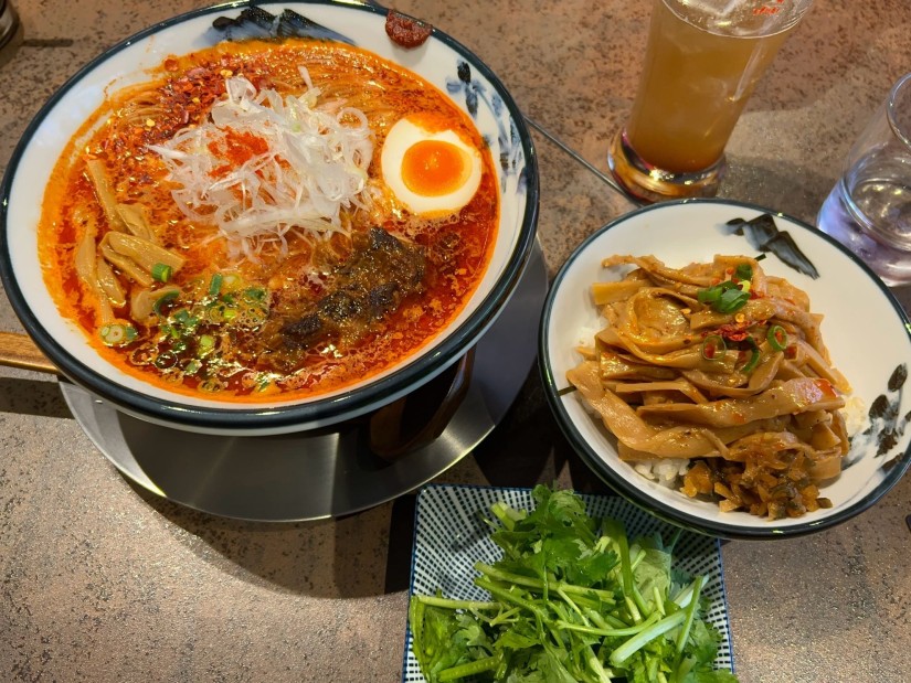 柚子辛紅ラーメン8丁目