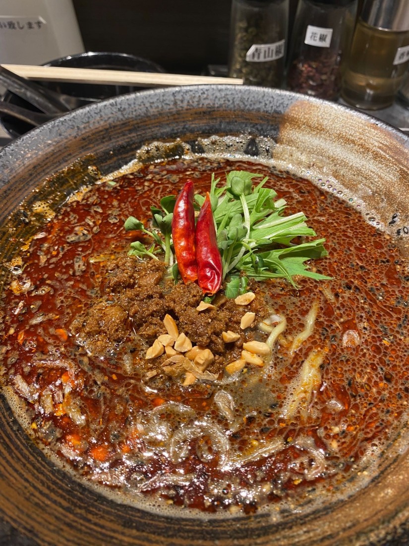 烈炎黒胡麻坦々麺 激辛