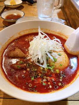 肉喰らうず麺 表記はないけど、激辛頼めます