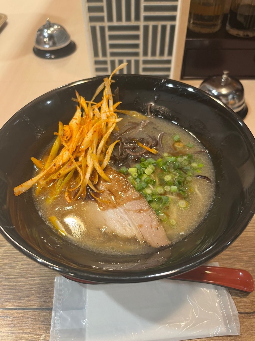 とんこつ黒 辛ネギ