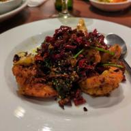 殻付海老のピリ辛香ばし揚げ