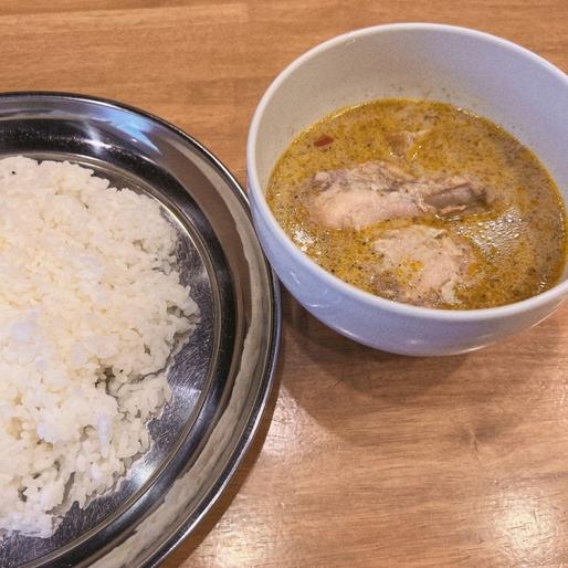 大辛手羽元ココナッツカレー