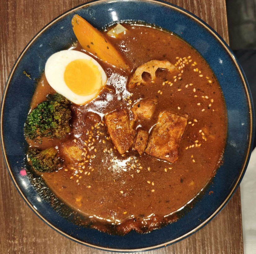 とろとろ豚角煮カレー 鬼辛