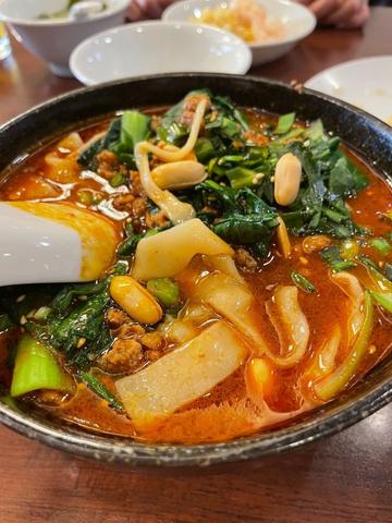 麻辣刀削麺